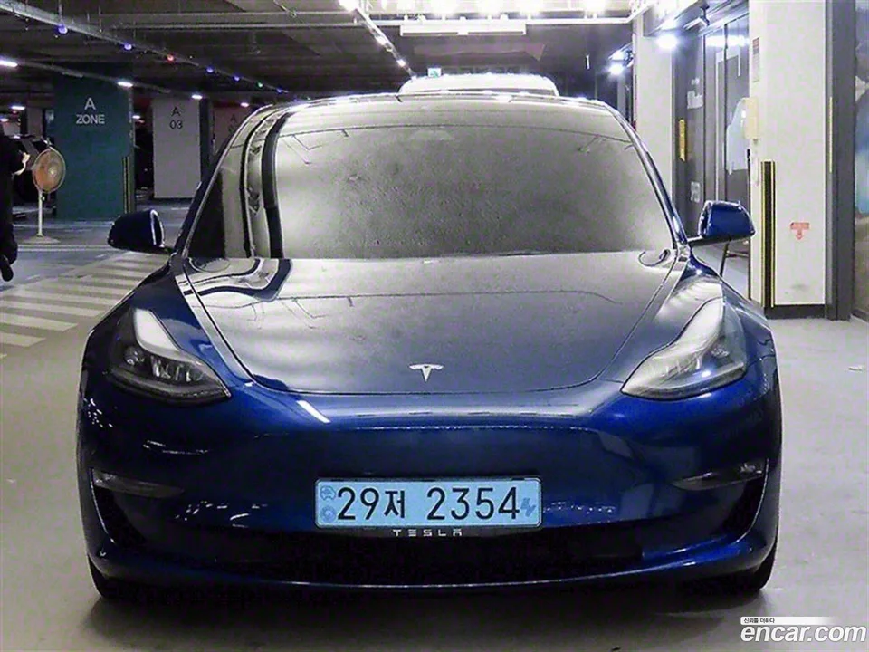 Tesla Model 3 AWD 2022 — миниатюра 2