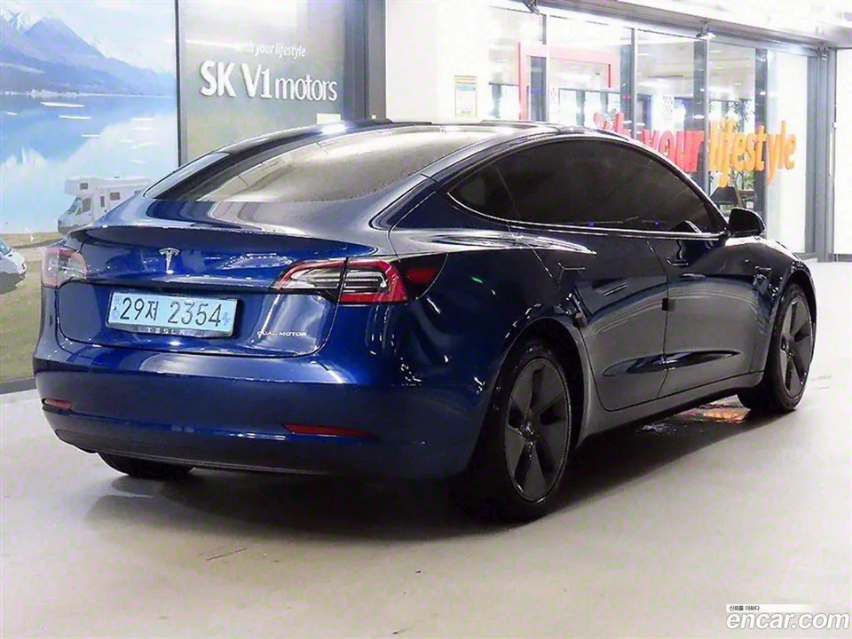 Tesla Model 3 AWD 2022 — миниатюра 4
