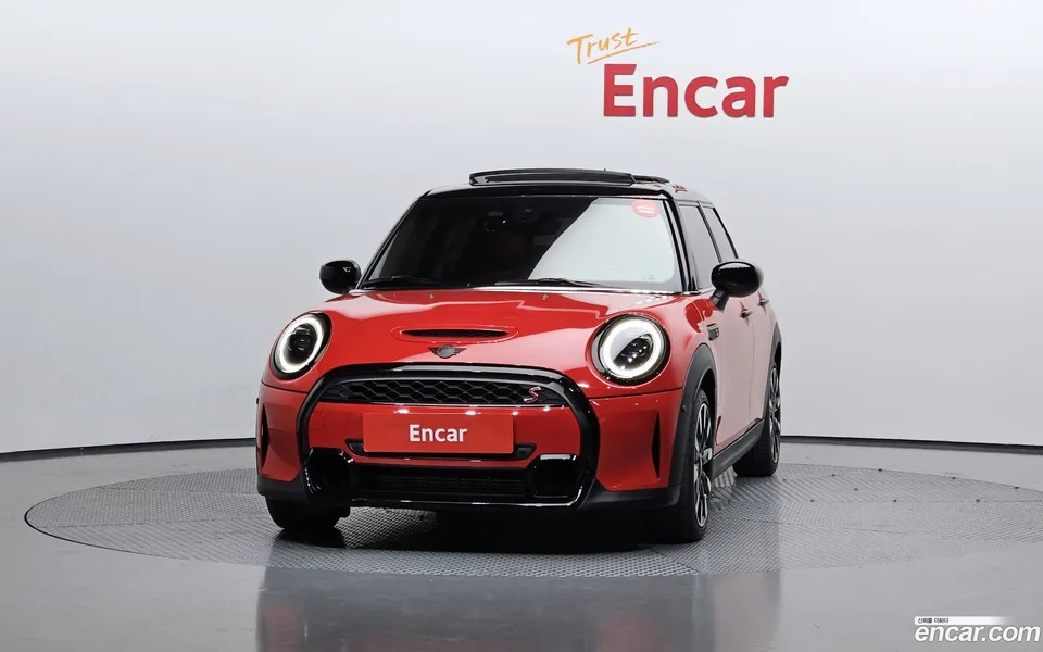 MINI Cooper S 5 2022 — миниатюра 3