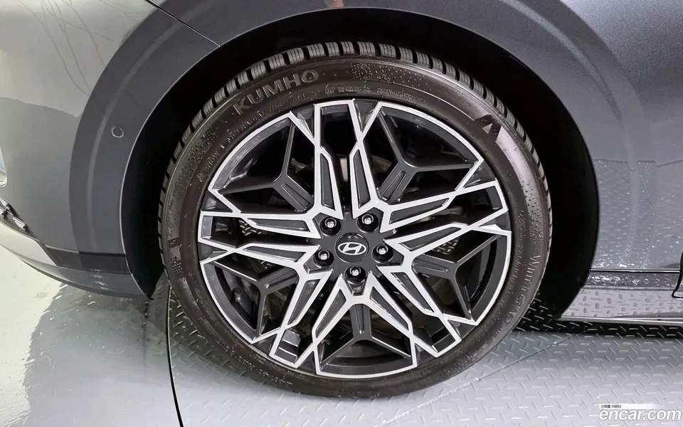 Hyundai Grandeur Hybrid 2023 — миниатюра 5