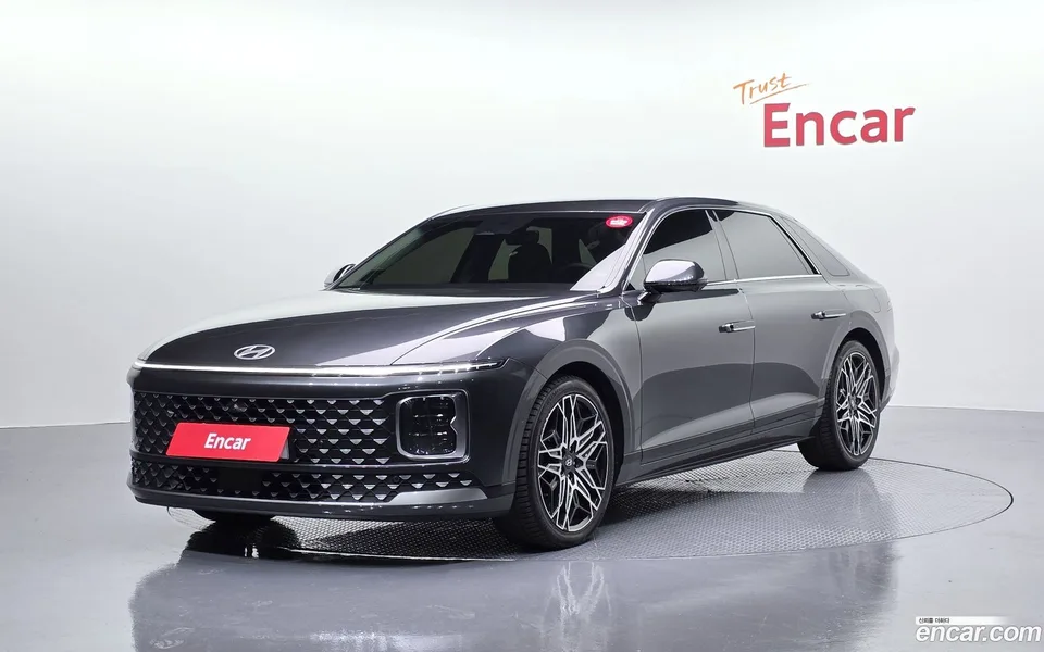 Hyundai Grandeur Hybrid 2023 — фото 1, купить с доставкой в Москву