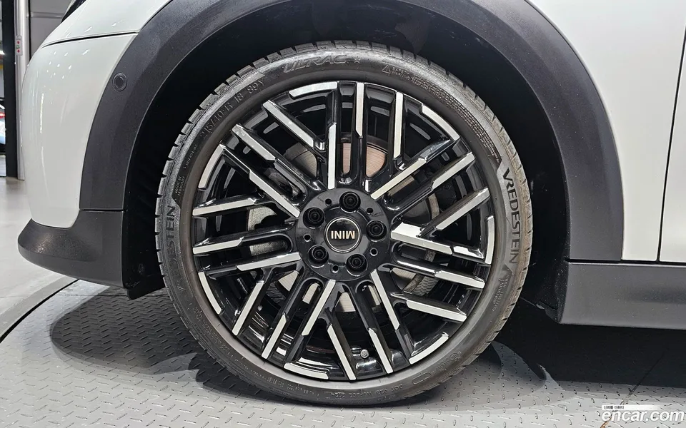 MINI Cooper S 2024 — миниатюра 5