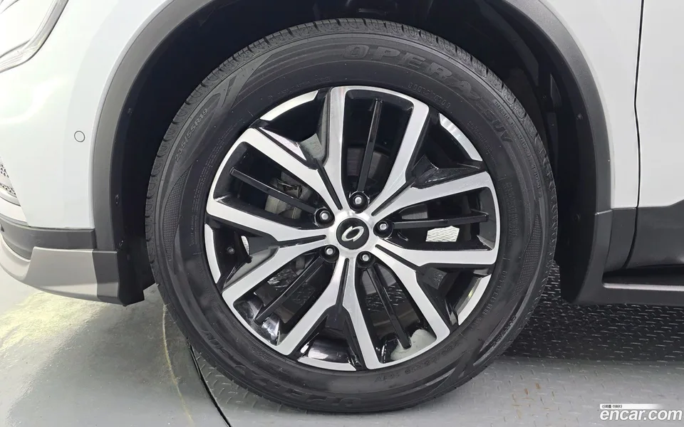 Renault Samsung QM6 2.0 GDe RE 2WD 2022 — миниатюра 5
