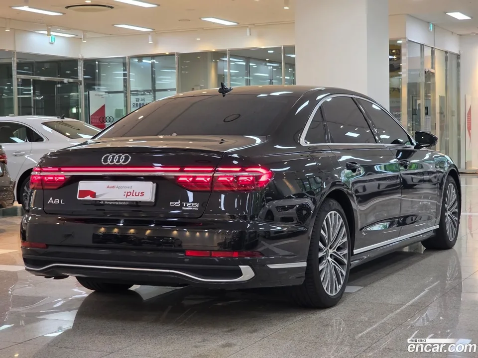 Audi A8 55 TFSI LWB 2023 — миниатюра 2