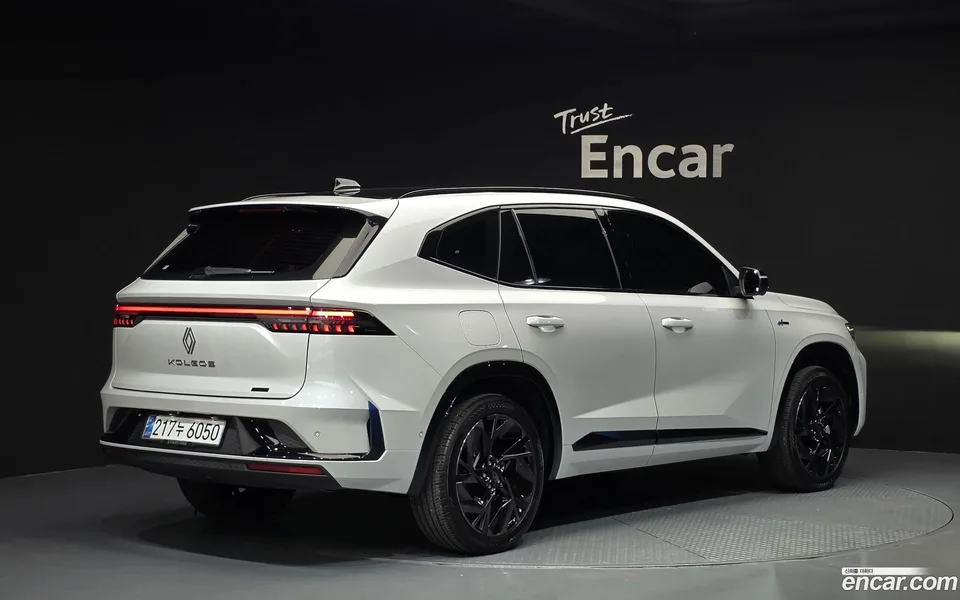 Renault Samsung Grand Koleos 1.5 E-TECH 2WD 2024 — миниатюра 2