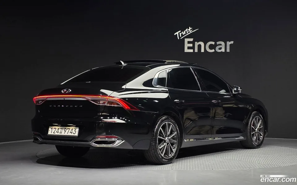 Hyundai Grandeur IG 2.5 2022 — миниатюра 2