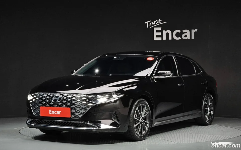 Hyundai Grandeur IG 2.5 2022 — фото 1, купить с доставкой в Москву