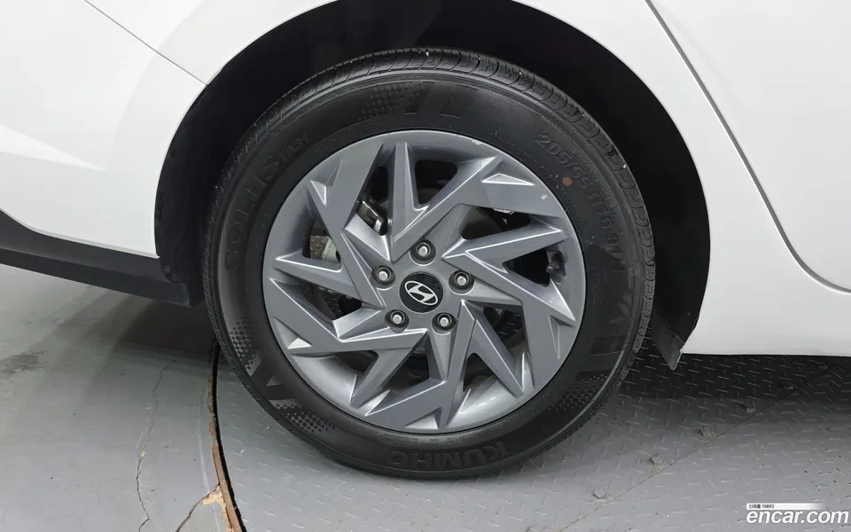 Hyundai Avante CN7 1.6 LPi 2024 — миниатюра 5