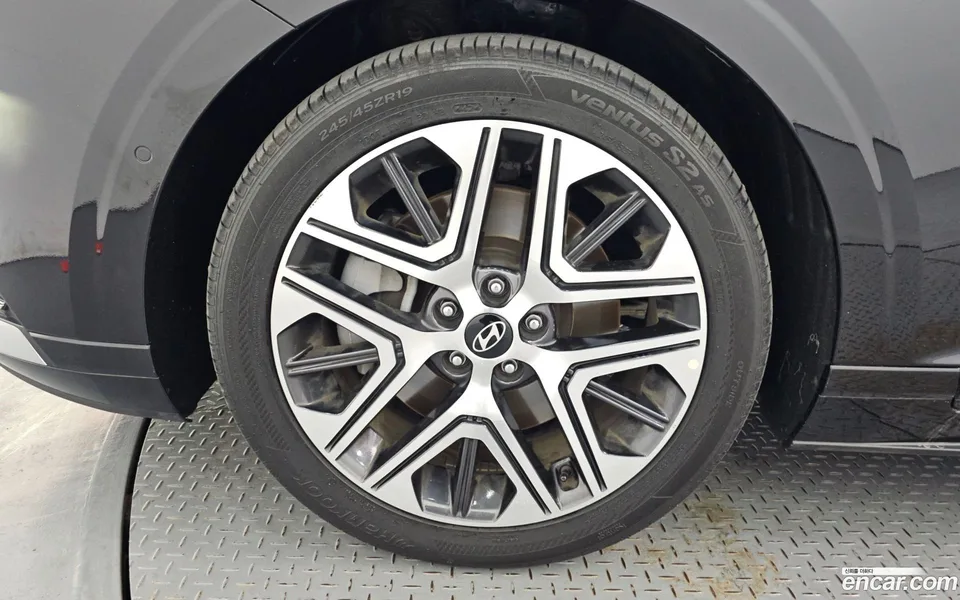 Hyundai Grandeur 3.5 2WD 2024 — миниатюра 5