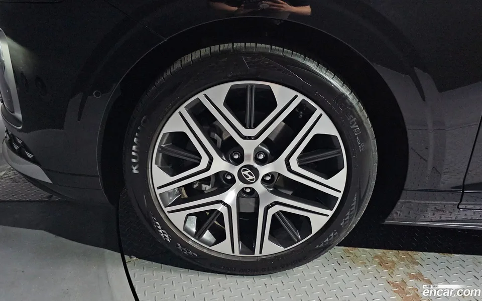Hyundai Grandeur 2.5 2WD 2023 — миниатюра 5