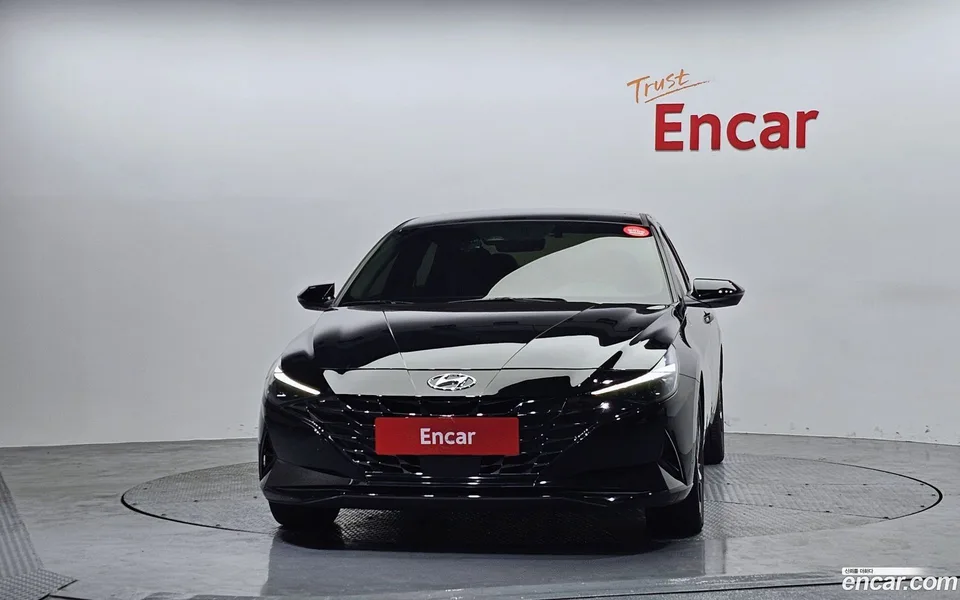 Hyundai Avante Hybrid 2023 — миниатюра 2