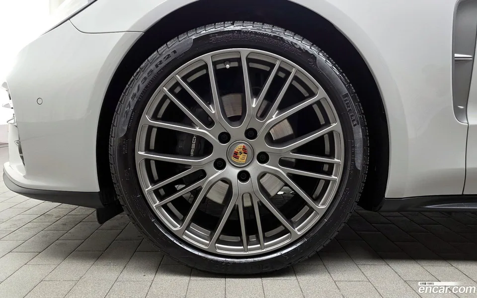 Porsche Panamera (971) 2.9 AWD 2023 — миниатюра 5