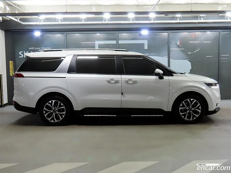Kia Carnival 9 2022 — миниатюра 3