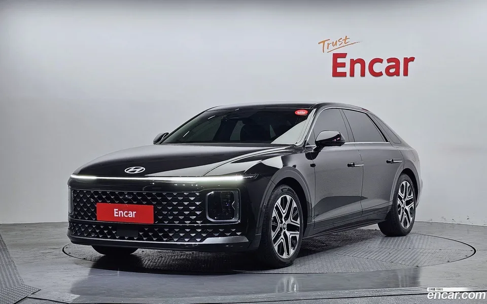 Hyundai Grandeur Hybrid 2023 — фото 1, купить с доставкой в Москву
