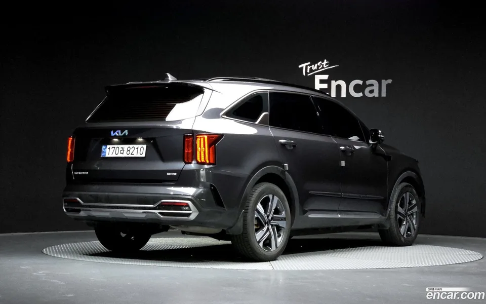 Kia Sorento HEV 1.6 2WD 2023 — миниатюра 2