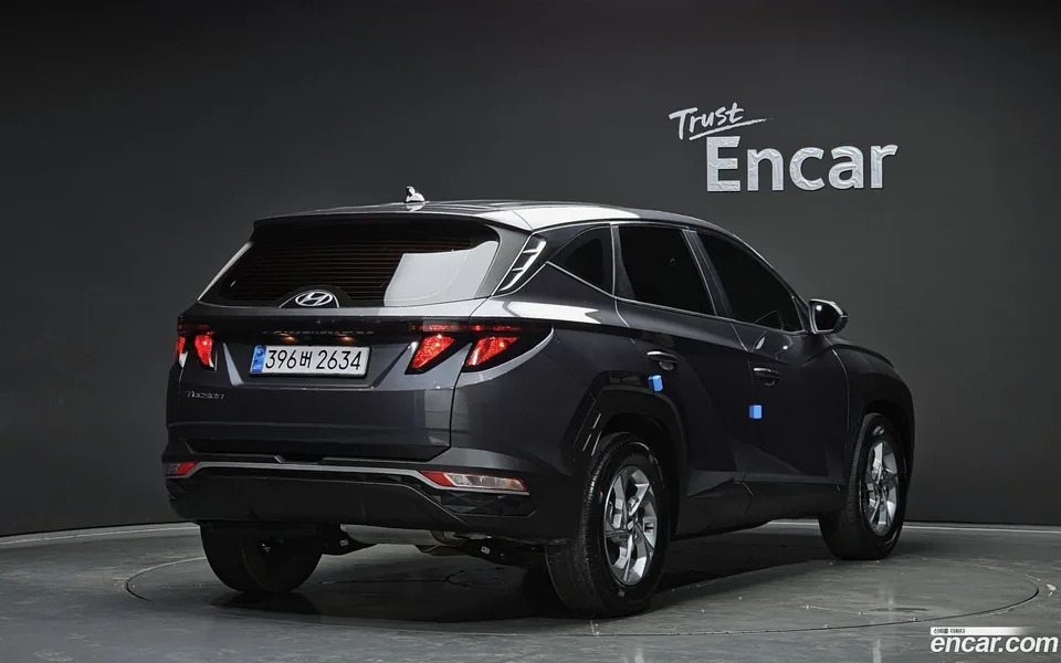 Hyundai Tucson 2.0 2WD 2023 — миниатюра 2