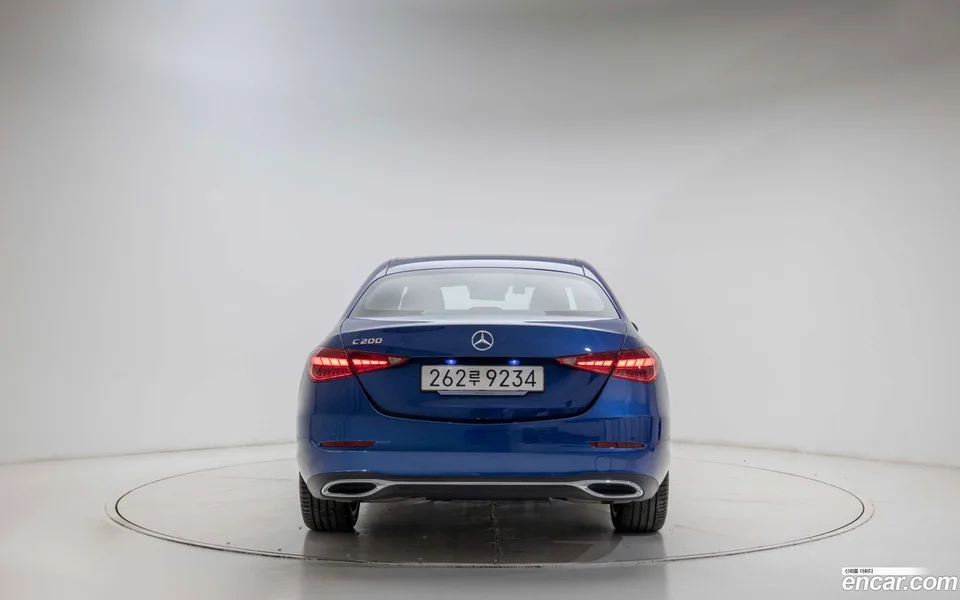 Mercedes-Benz C-Class C200 2024 — миниатюра 4