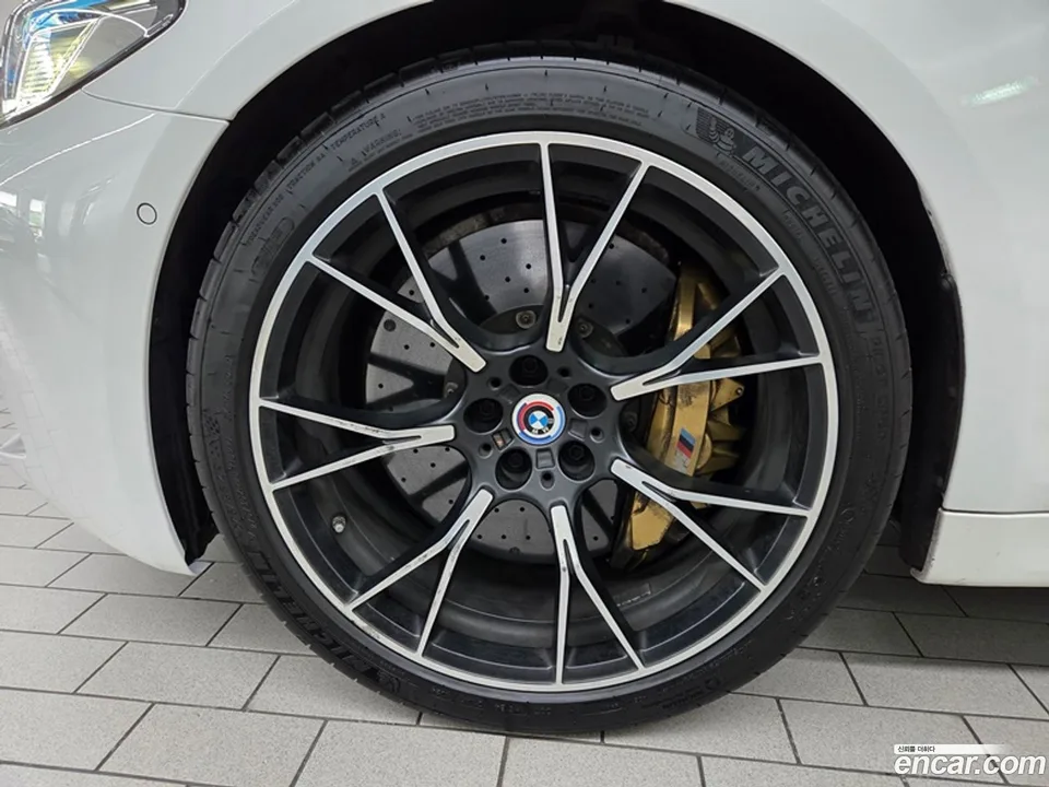 BMW M5 M5 2023 — миниатюра 5