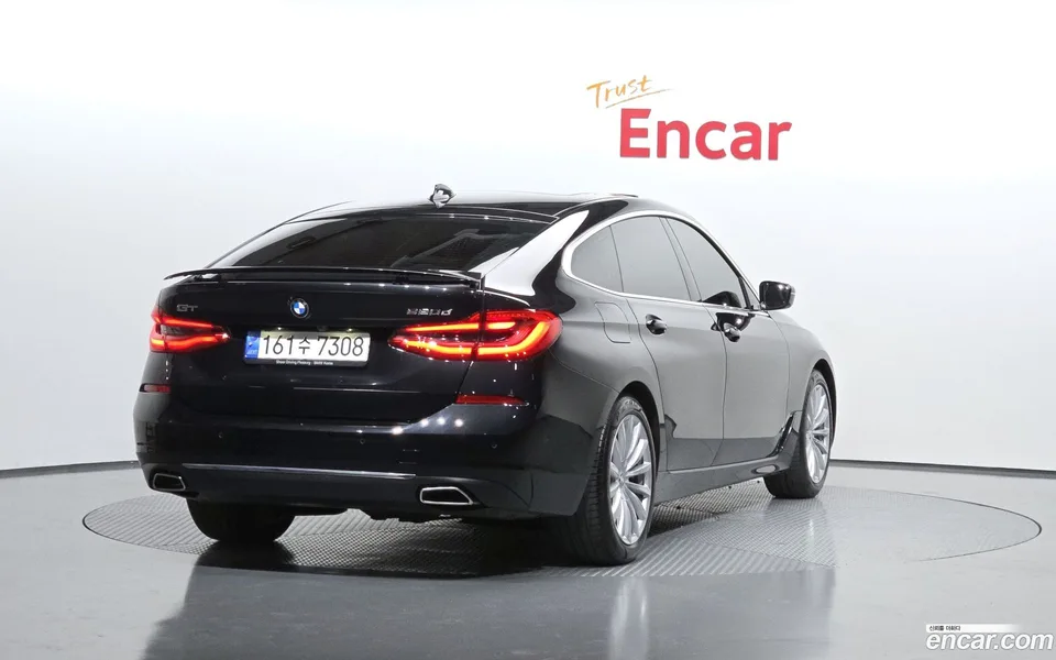BMW 6 Series GT 620d 2022 — миниатюра 2
