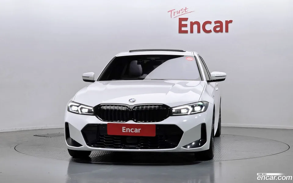 BMW 3 Series 320i M 2023 — миниатюра 3