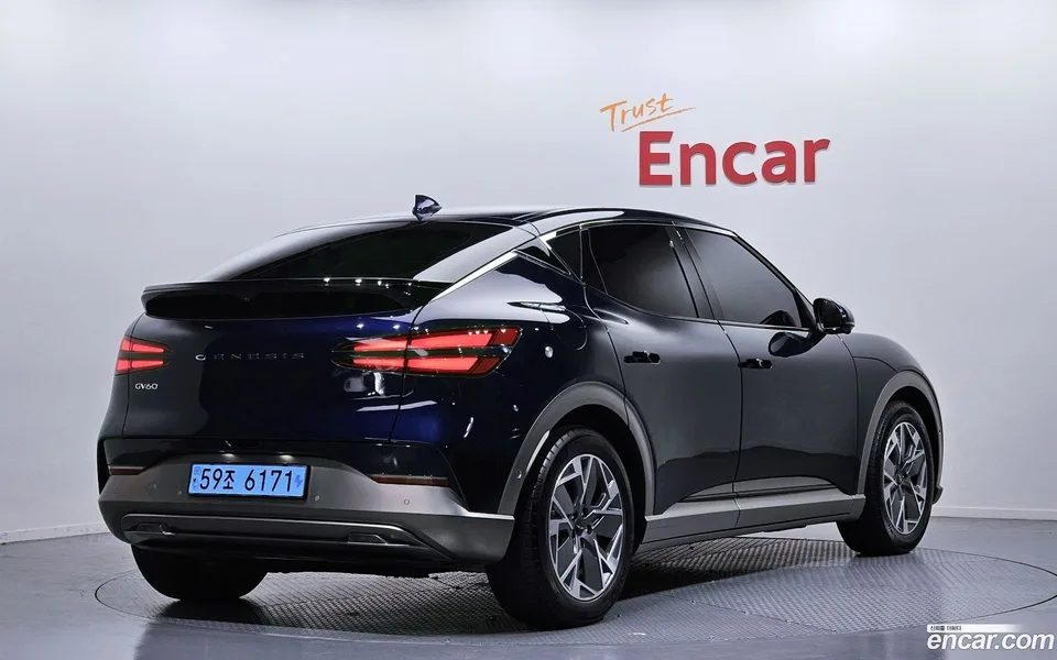 Genesis GV60 2022 — миниатюра 2