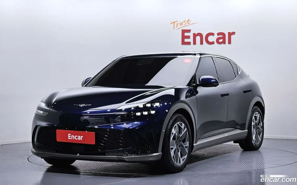 Genesis GV60 2022 — фото 1, купить с доставкой в Москву