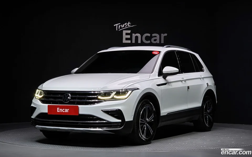 Volkswagen Tiguan 2.0 TDI 2022 — фото 1, купить с доставкой в Москву