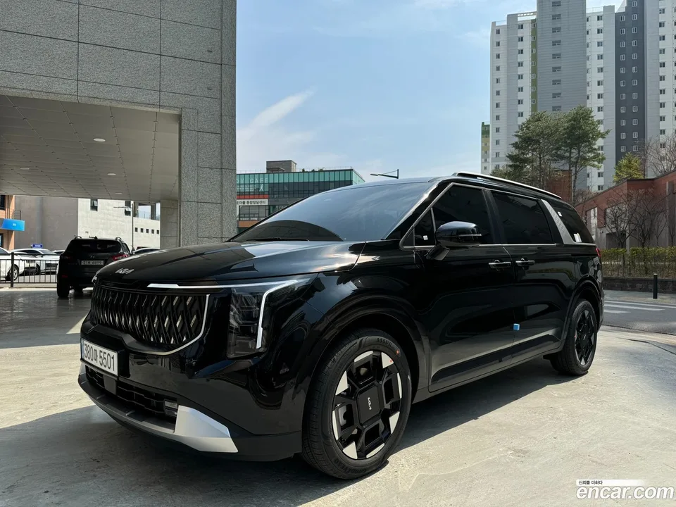 Kia Carnival HEV 9 2026 — миниатюра 4