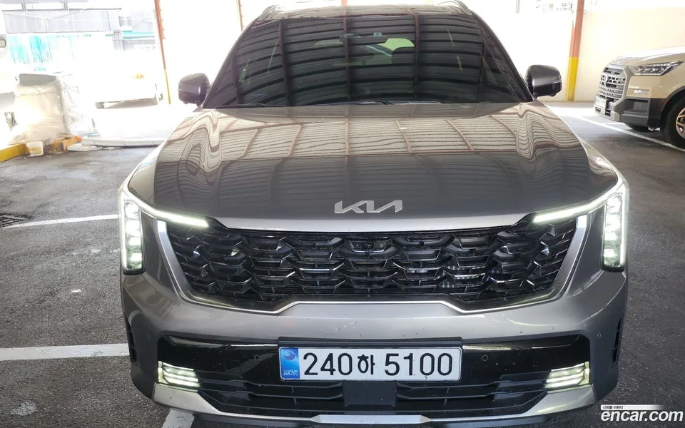 Kia Sorento HEV 1.6 4WD 2026 — фото 1, купить с доставкой в Москву