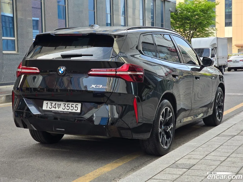 BMW X3 xDrive 20 M 2025 — миниатюра 2
