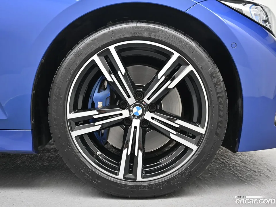 BMW 3 Series 320i M 2022 — миниатюра 5