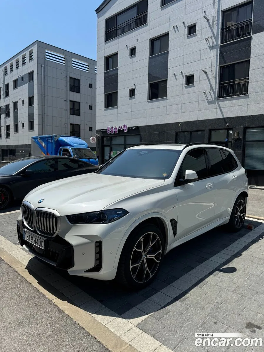 BMW X5 xDrive 40i M 2025 — миниатюра 2