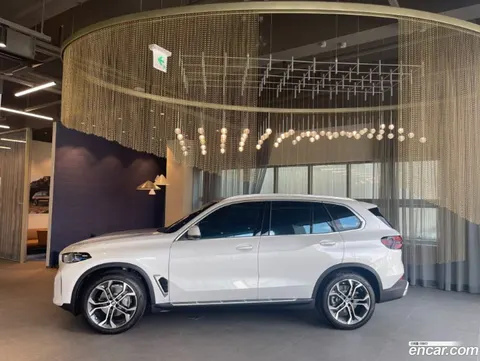 BMW X5 2025 купить в Москве