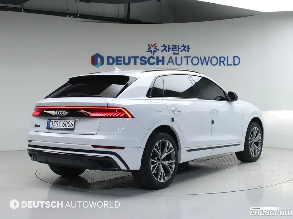 Audi Q8 (4M) 55 TFSI 2022 — миниатюра 2