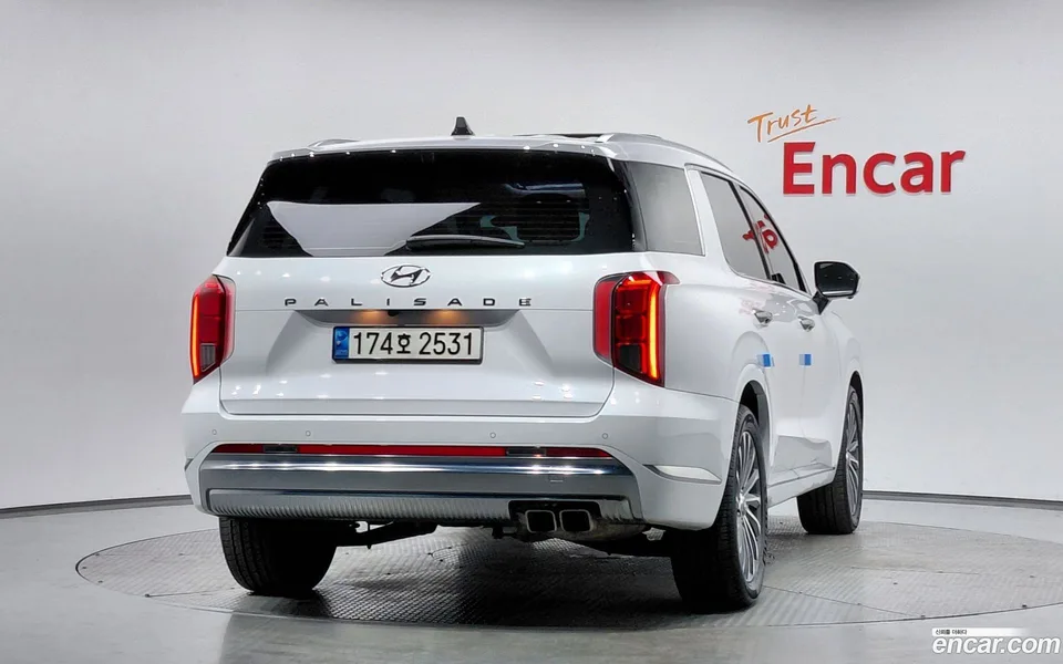 Hyundai Palisade 3.8 2WD 2023 — миниатюра 4