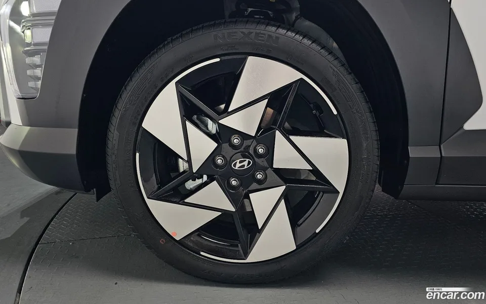Hyundai Kona 1.6 2WD 2025 — миниатюра 5