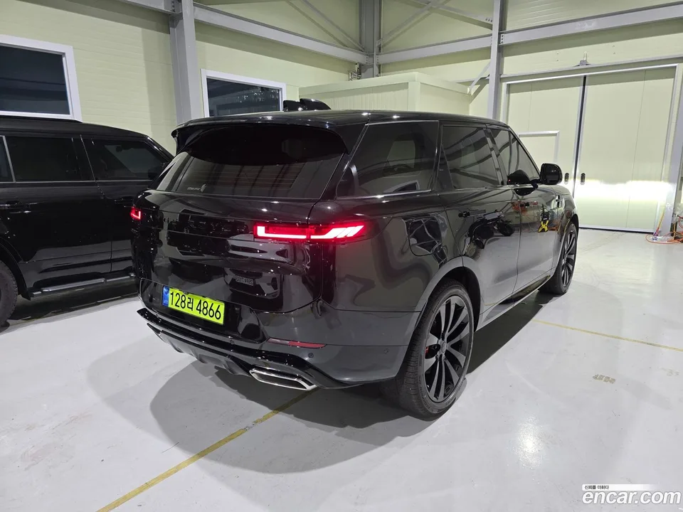 Land Rover Range Rover Sport P400 AB 2026 — миниатюра 2