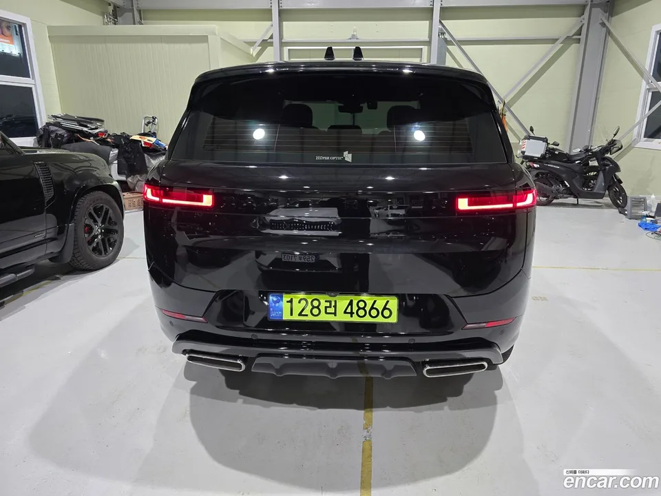 Land Rover Range Rover Sport P400 AB 2026 — миниатюра 4