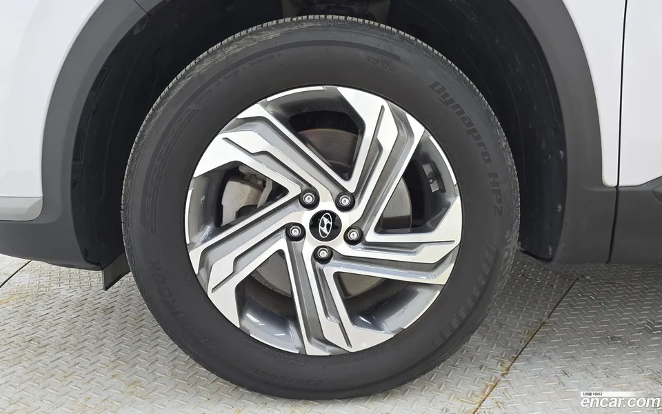 Hyundai SantaFe 2.5T 2WD 2023 — миниатюра 5