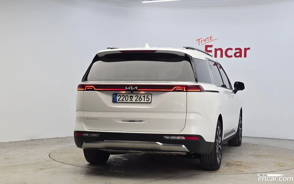Kia Carnival 9 2023 — миниатюра 4