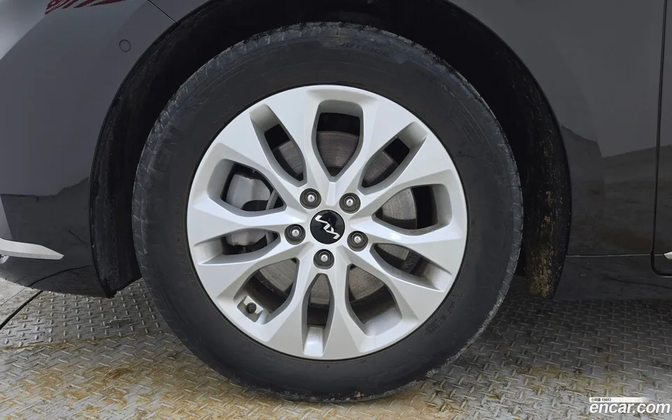 Kia K8 2.5 2WD 2023 — миниатюра 5