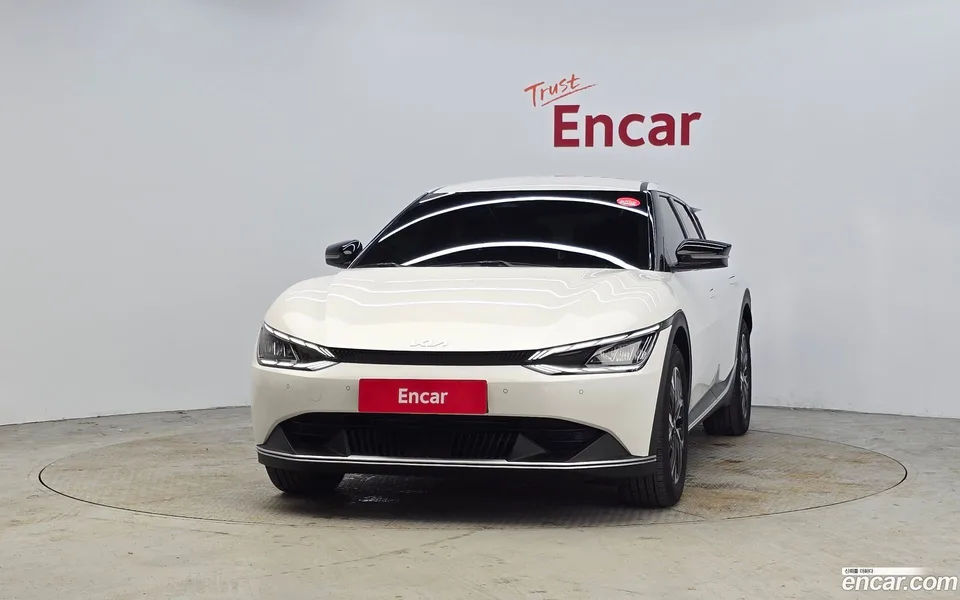 Kia EV6 2WD 2024 — миниатюра 3