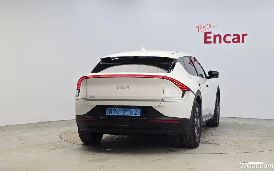 Kia EV6 2WD 2024 — миниатюра 4