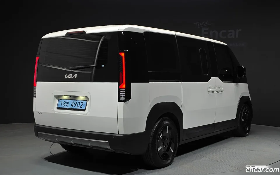 Kia PV5 2025 — миниатюра 2
