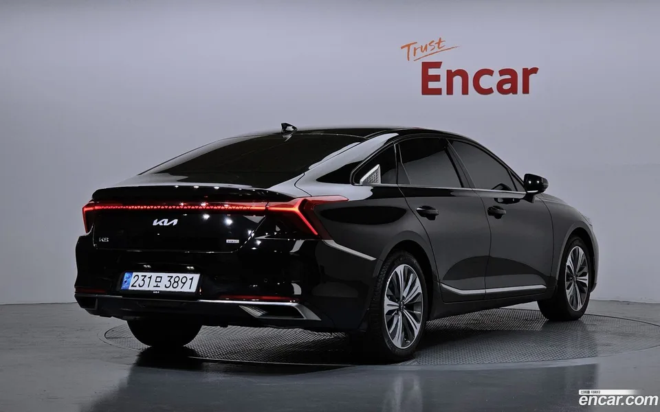 Kia K8 Hybrid 2023 — миниатюра 2