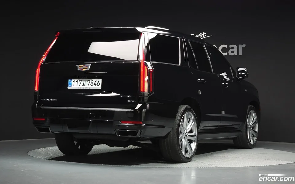 Cadillac Escalade 6.2 2025 — миниатюра 2