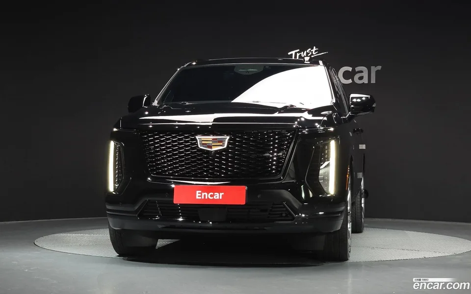 Cadillac Escalade 6.2 2025 — миниатюра 3