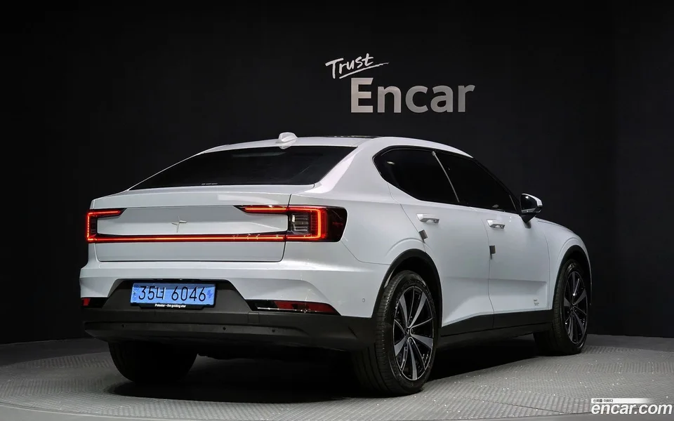 Polestar Polestar 2 2022 — миниатюра 2