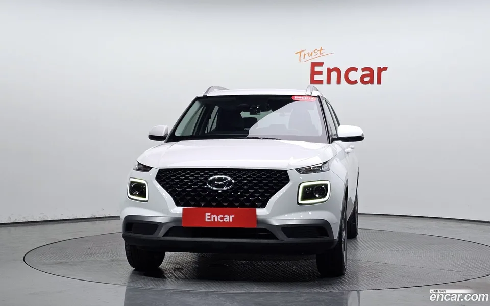 Hyundai Venue 1.6 2023 — миниатюра 3