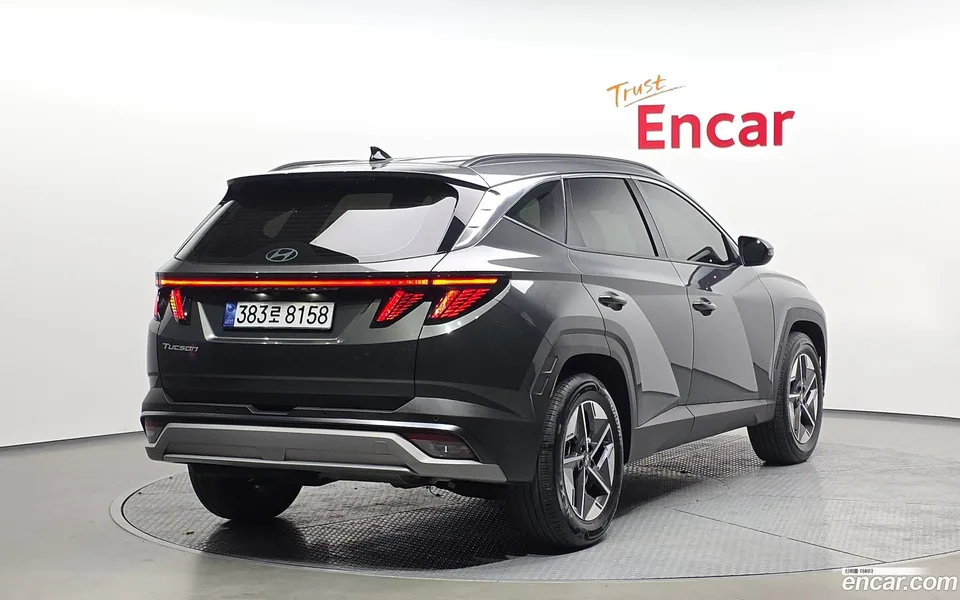 Hyundai Tucson NX4 2.0 2WD 2024 — миниатюра 2